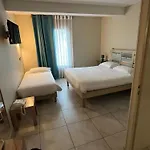 Kyriad Sud Hotel