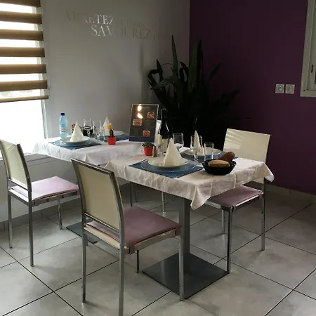 凯雷亚德珀皮格兰苏酒店