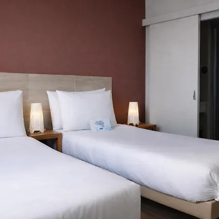 Hotel Kyriad Sud