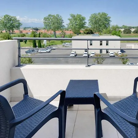 Kyriad Sud 3* Perpinhã