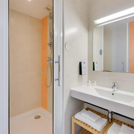 Kyriad Sud Hotel 3*