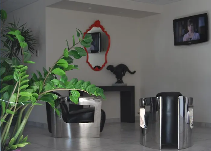 凯雷亚德珀皮格兰苏酒店