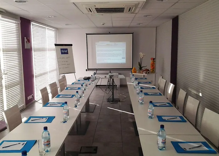 Kyriad Sud 3* Perpignan