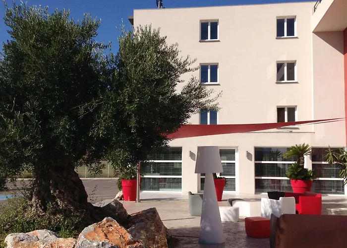 酒店 凯雷亚德珀皮格兰苏酒店