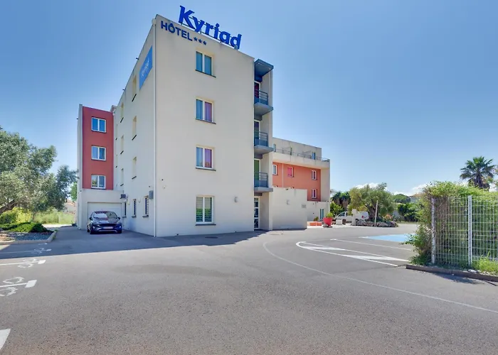 Kyriad Sud 3* Perpignan