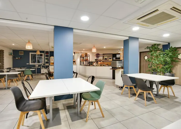 Kyriad Sud 3* Perpignan