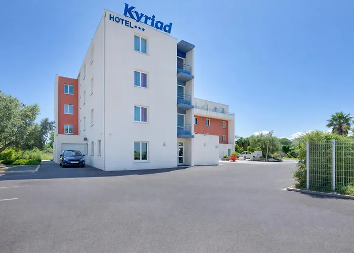 ホテル キリヤード シュード ペルピニャン