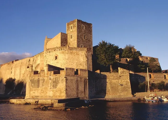 ホテル キリヤード シュード 3*